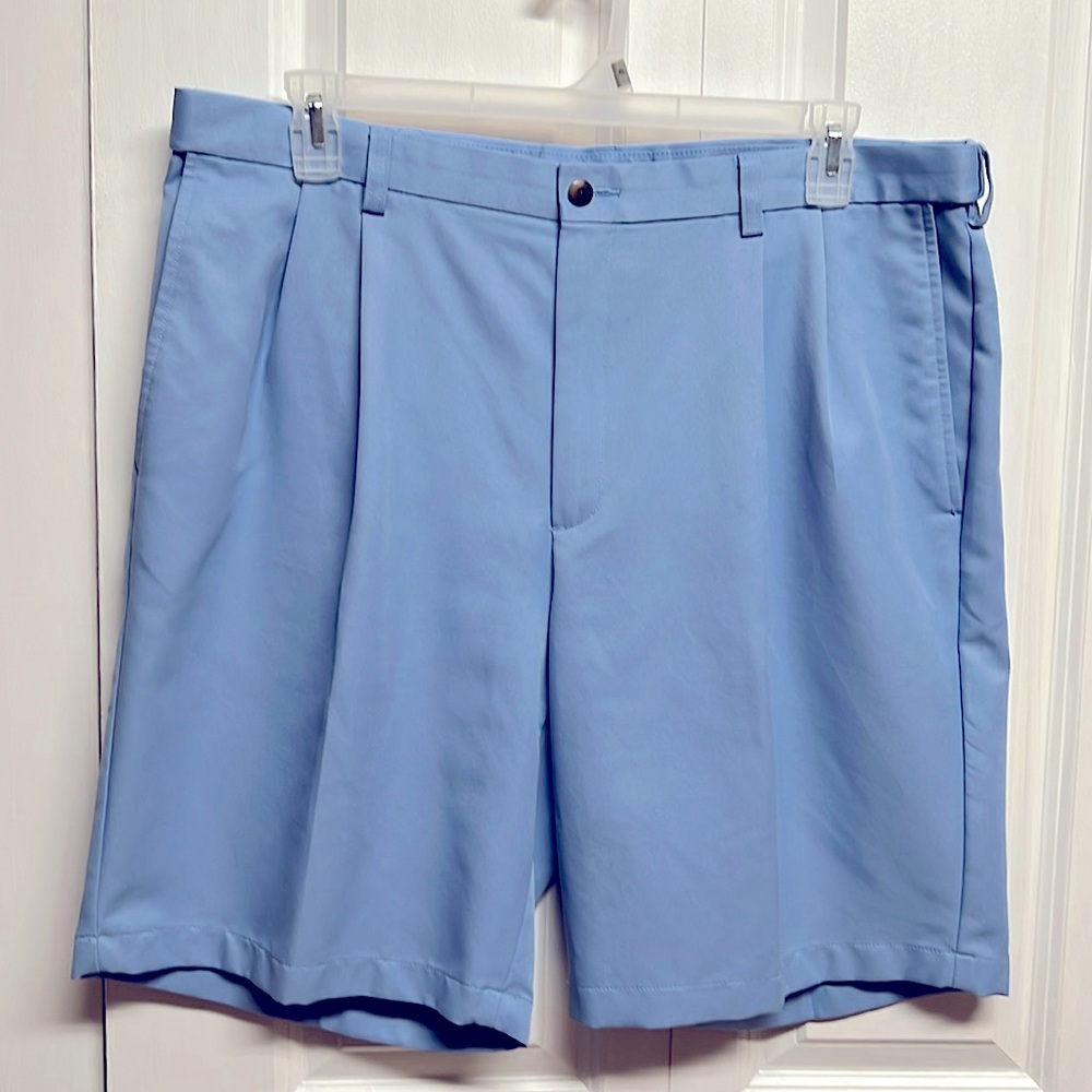 Haggar Light Blue Pleated Front Slide Band Waist Mens Size 38